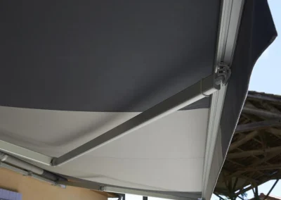 Toile de store pour particulier à Lezoux
