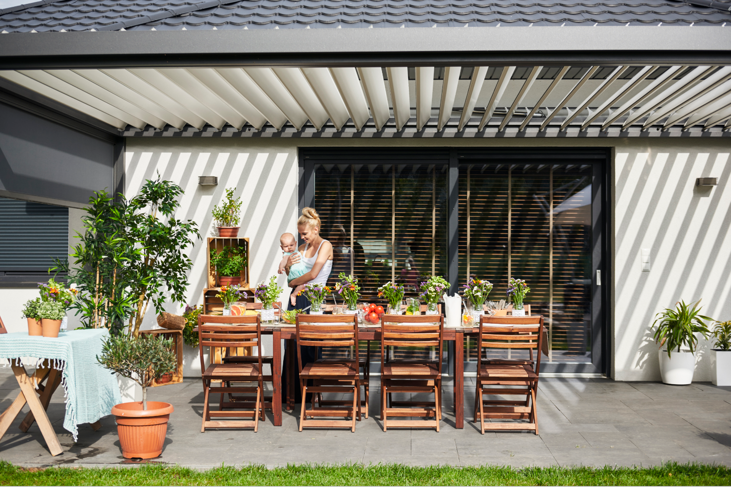 Pergola bioclimatique : profitez de la terrasse toute l’année Pergola bioclimatique : profitez de la terrasse toute l’année